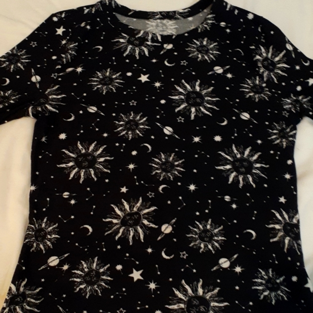 Long sleeve shirt tee with sun and moon  comfortable and flattering